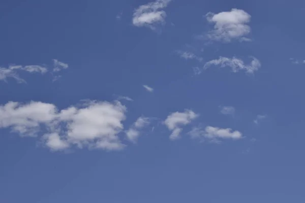 Gyönyörű cloudscape időtávon. — Stock Fotó