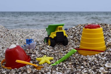 plastik çocuk oyuncakları kum plaj