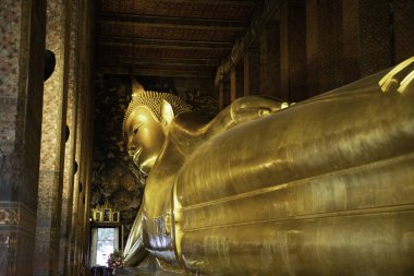 Bangkok 'ta yatan Buddha 'nın ayaklar görünümü