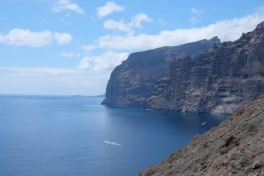 Tenerife 'den Giants Kayalıkları, Kanarya Adaları (Ispanya)