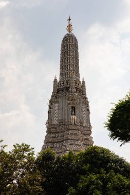 Bangkok bir Tayland tapınağından tek Pagoda görünümü