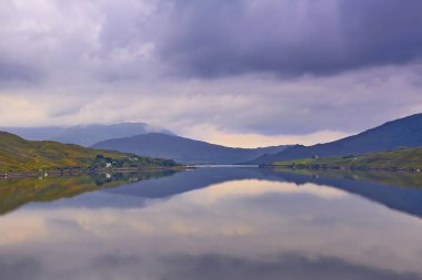 Killary Harbour görünümü, Connemara'nın kalbi, İrlanda'nın batısı 