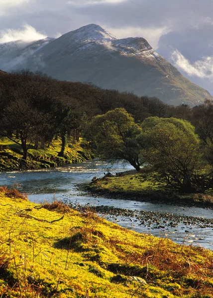 Vista Rio Erriff Temporada Outono Com Montanhas Sheffery Fundo Mayo — Fotografia de Stock