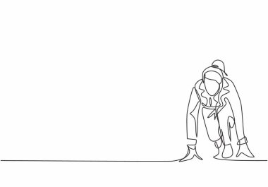 Genç mutlu iş kadınının sürekli çizdiği tek bir çizgi koşu parkurunda koşmaya hazırlanıyor. İş yarış konsepti tek çizgi tasarım vektörü illüstrasyonu