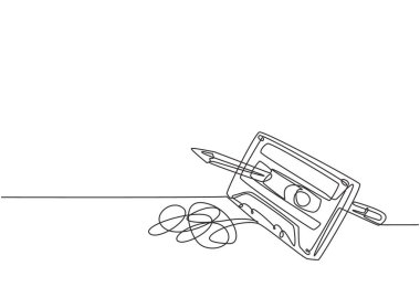 Karışık bir analog kaset şeridi çizimi ahşap kalemle döndürülmüş. Klasik müzik öğesi konsepti sürekli çizgi çizimi tasarım vektörü çizimi grafiği