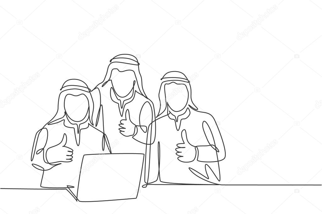 Single continuous line drawing of young muslim team manager give thumbs up gesture while sitting in front of laptop. Arab middle east cloth kandura, thawb, robe. One draw design vector illustration