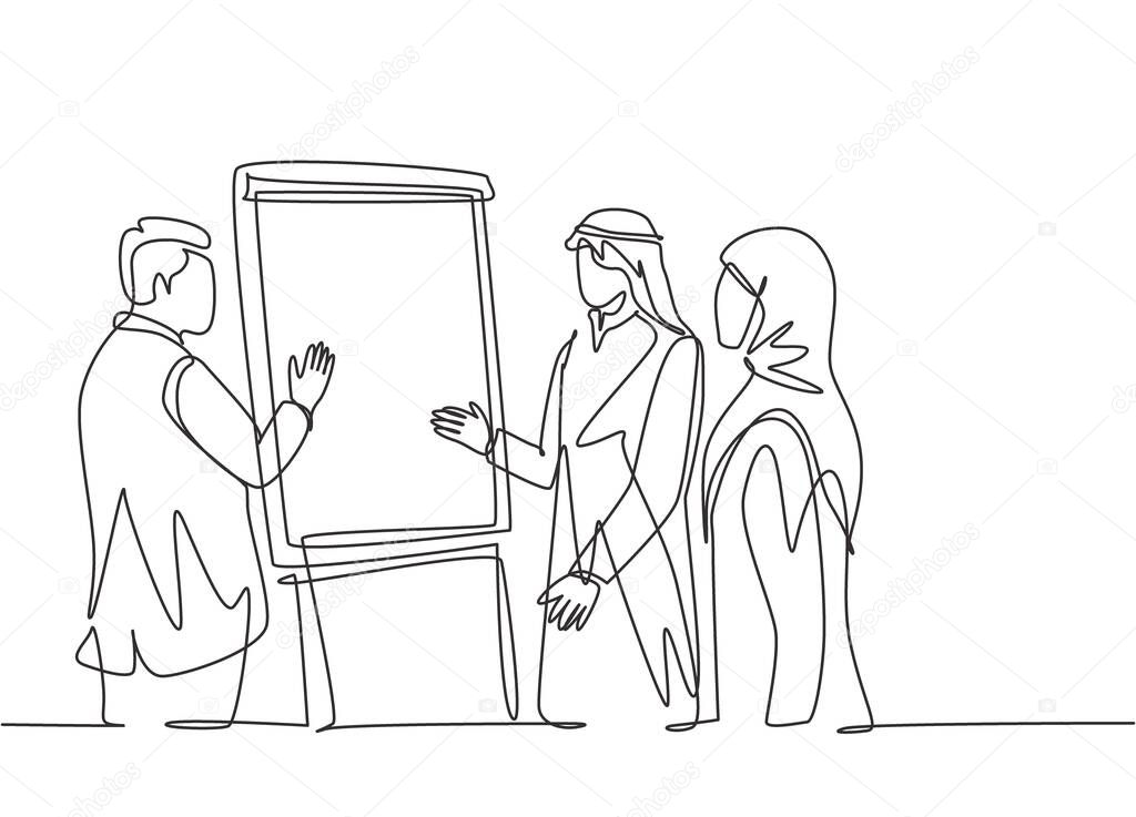 Single continuous line drawing of young muslim businessman presenting collaboration strategy with his colleague. Arab middle east cloth kandura, thawb, robe. One line draw design vector illustration