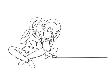 Tek sıra halinde çizen çocuk ve annesi ellerinde kalp şeklinde bir çerçeve ile yerde oturuyorlar. Bir çocuğun ve annesinin yakınlığı. Duvar Günü 'ndeki anneler. Bir çizgi tasarımı vektör illüstrasyonu