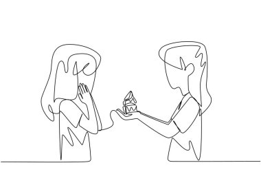 Küçük kızın sürekli çizdiği tek çizgi çilekli keki başka bir kıza veriyor. Arkadaşlık kuruyorum. Mutluyum. National Give Birisine Kek Günü. Bir çizgi tasarımı vektör illüstrasyonu