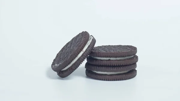 Choklad Cookies Isolerad Vit Bakgrund — Stockfoto