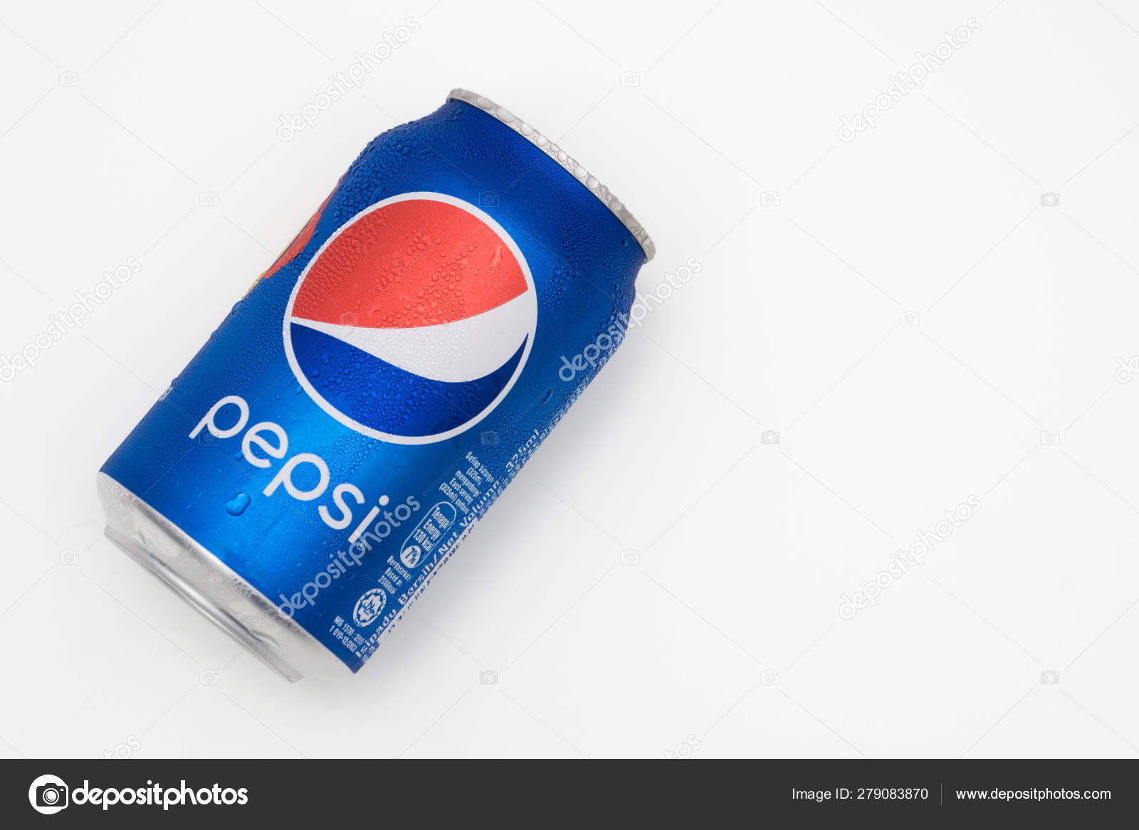 Blue Pepsi Can Isolated White Background — Stock Editorial Photo ...