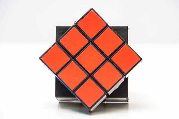 Colorido Cubo Rubik Aislado Sobre Fondo Blanco —  Fotos de Stock