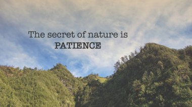 Doğa arka plan üzerinde Motivasyonel ve Inspirational Quotes