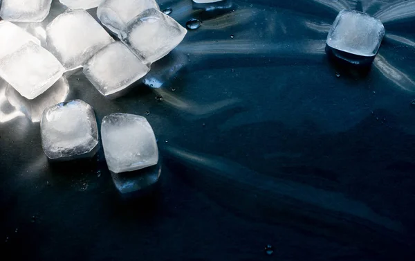 Cubes Glace Sur Fond Noir — Photo