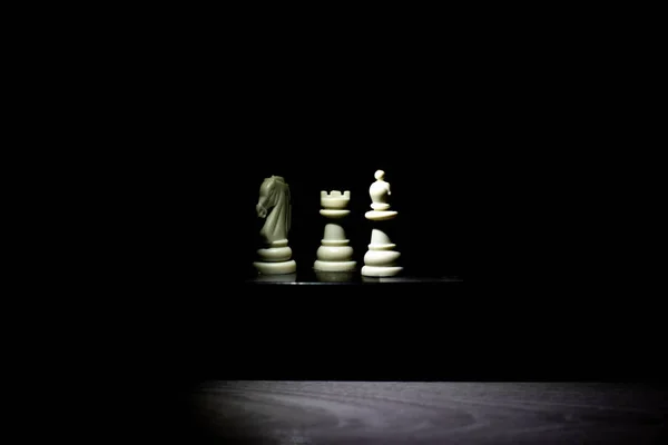 Шахові Фігури Чорному Тлі — стокове фото
