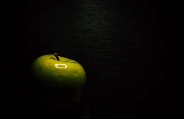 Manzana Verde Oscuridad — Foto de Stock