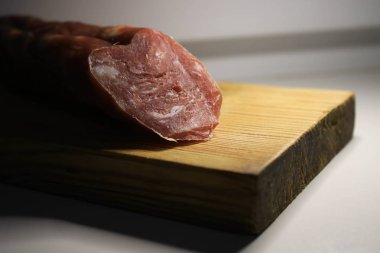 sosis ahşap oyun tahtası