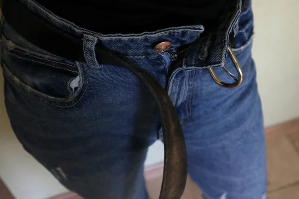 Cinturón Cuero Jeans Femeninos — Foto de Stock