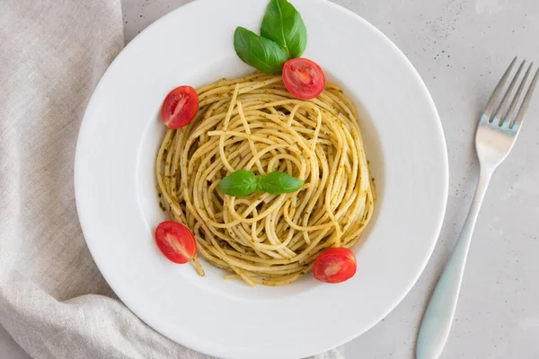 Top View Plate Traditional Italian Pesto Pasta Garnished Slices Cherry — Stock Photo, Image