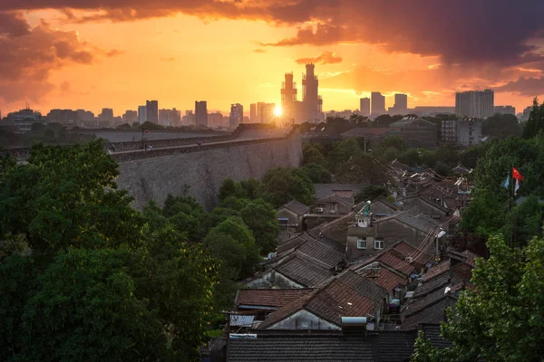 Zonsondergang over Nanjing — Stockfoto