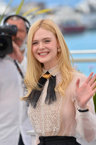 Elle Fanning — Stockfoto