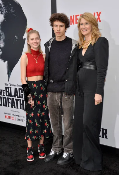 Laura Dern, Ellery Walker Harper & Jaya Harper — Fotografia de Stock