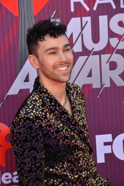 Max Schneider