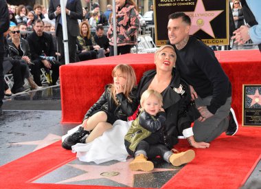 Pembe, Carey Hart, Willow Sage Hart & Jameson Moon Hart