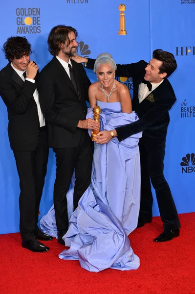 Mark Ronson, Lady Gaga, Andrew Wyatt y Anthony Rossomando — Foto de Stock