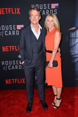 Greg Kinnear & Helen Labdon