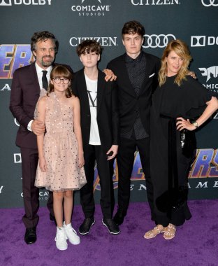 Mark Ruffalo, Sunrise Coigney, Keen Ruffalo, Odette Ruffalo & Bella Noche Ruffalo