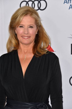 Nancy travis
