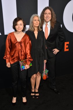 Weird Al Yankovic, Suzanne Krajewsk & Nina Yankovic 