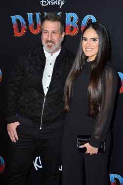 Joey Fatone & Izabel Araujo
