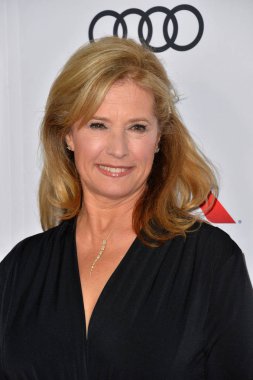 Nancy travis