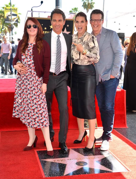 Megan Mullally, Eric McCormack, Debra Messing y Sean Hayes — Foto de Stock