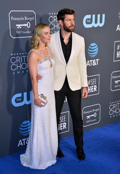 Emily Brunt & John Krasinski — Foto Stock