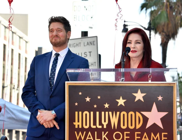 Michael Buble & Priscilla Presley — Foto de Stock