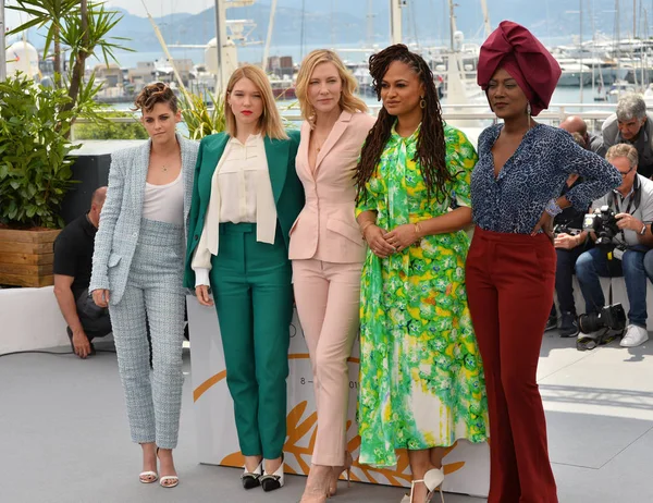 Kristen Stewart, Lea Seydoux, Cate Blanchett, Ava Duvernay & Khadja Nin — Stock Photo, Image
