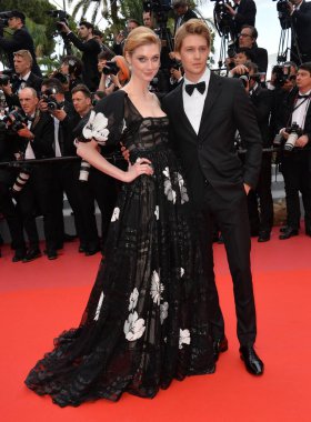 Elizabeth Debicki & Joe Alwyn