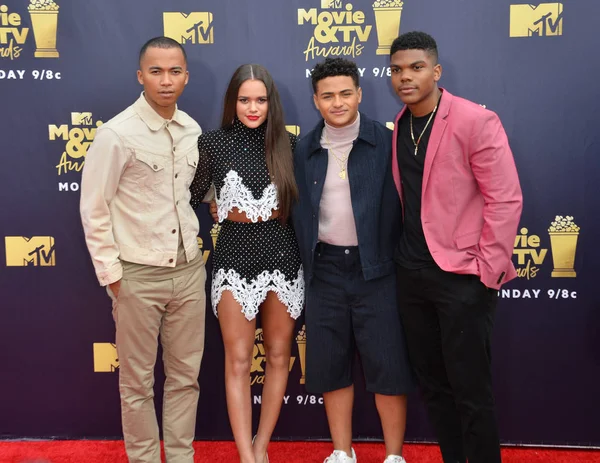 Cinco puntos elenco Raymond Cham Jr, Nate Potvin, Madison Pettis & Spence Moore II —  Fotos de Stock