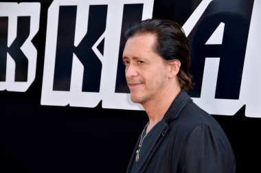Clifton Collins Jr.