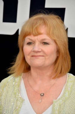 Lesley Nicol