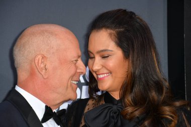 Bruce Willis ve Emma Heming 