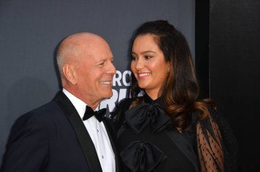 Bruce Willis ve Emma Heming 