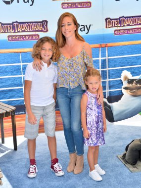 Kendra Wilkinson, Hank Baskett & Alijah Mary Baskett