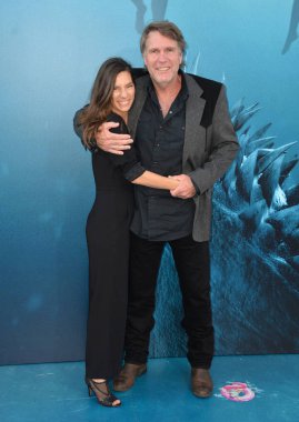 Robert Taylor & Ayisha Davies