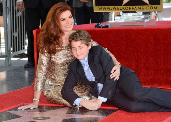 Debra messing & romano zelman — Foto Stock