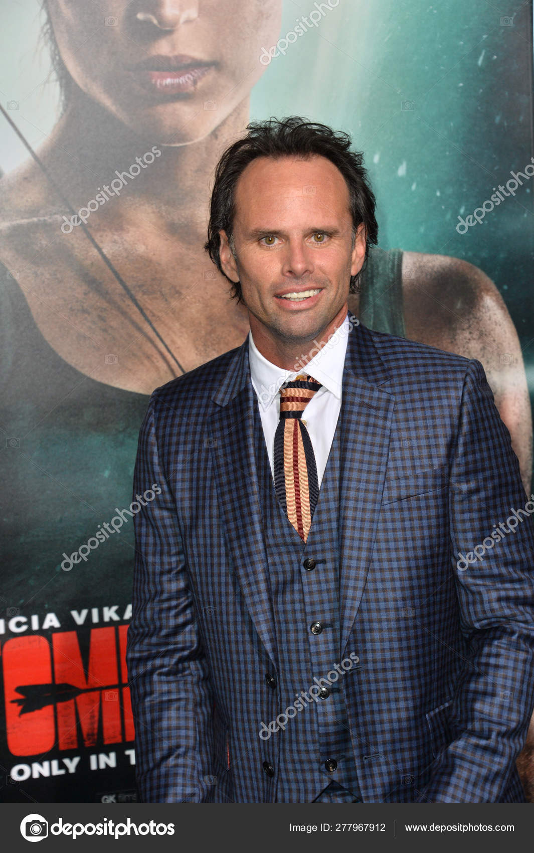 Walton Goggins Stock Editorial Photo C Featureflash