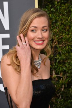 Yvonne Strahovski